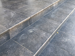 Фронтальная клинкерная ступень простая Paradyz Viano Antracite, 300*300*11 мм Hit Ceramics